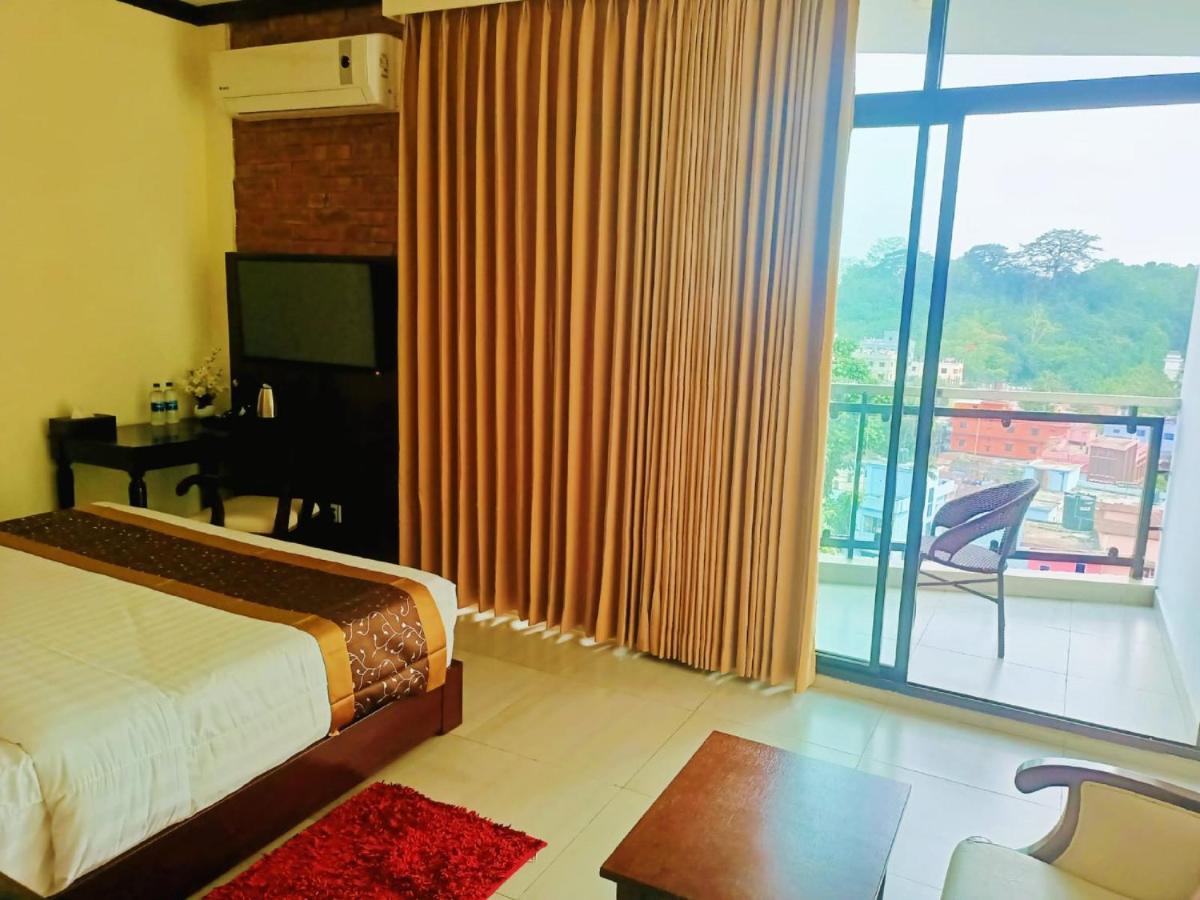 Hotel Crystal Rose - Sylhet Exterior photo