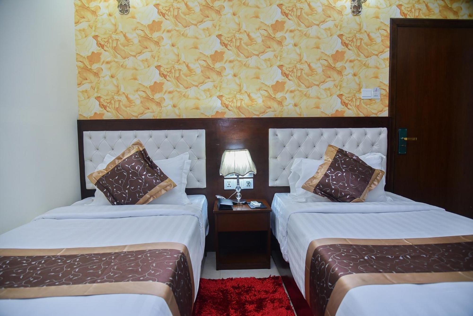 Hotel Crystal Rose - Sylhet Exterior photo